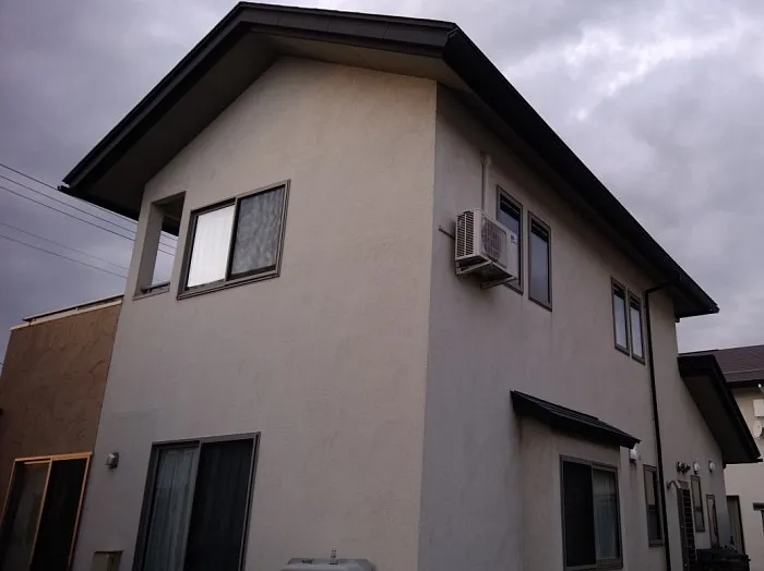 室内機高所壁掛け取付