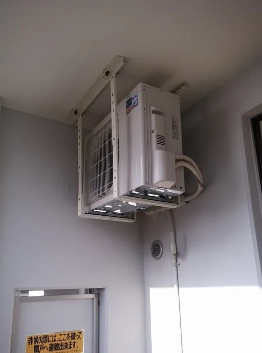 室内機天吊り取付